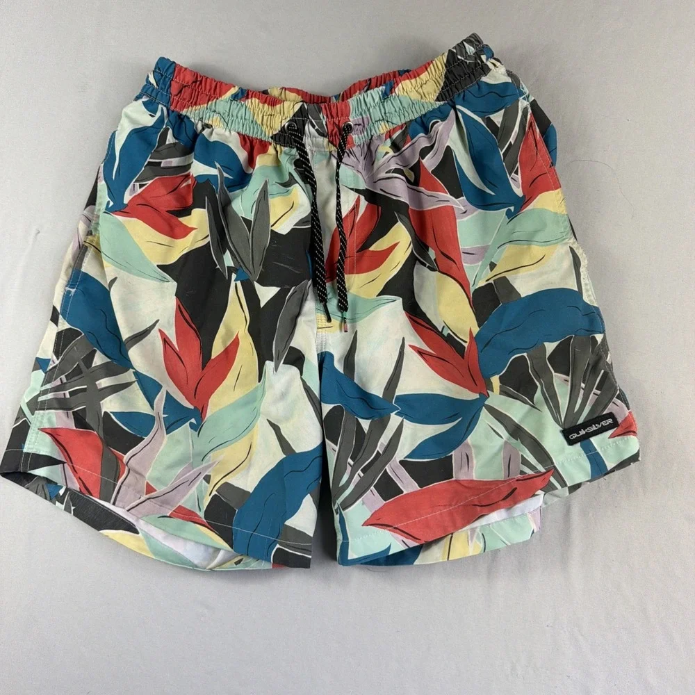 Quiksilver pastel floral aop swim trunks shorts, men's medium